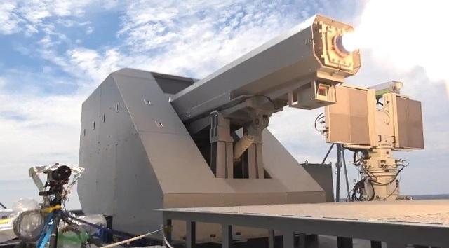 Nhật Bản khoe uy lực của pháo điện từ - Ảnh 2.