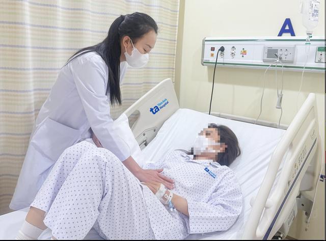 TP.HCM: Đã có 13 bệnh viện tiếp nhận 235 người sau ăn bánh mì - Ảnh 2.