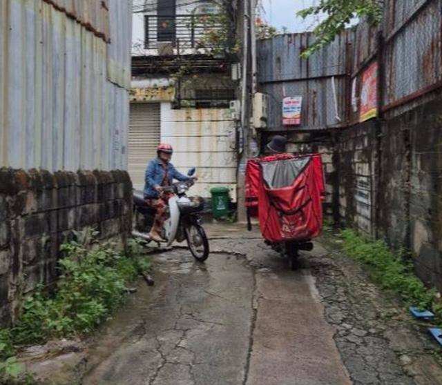 Nghe shipper kể chuyện 'cười ra nước mắt' - Ảnh 3.