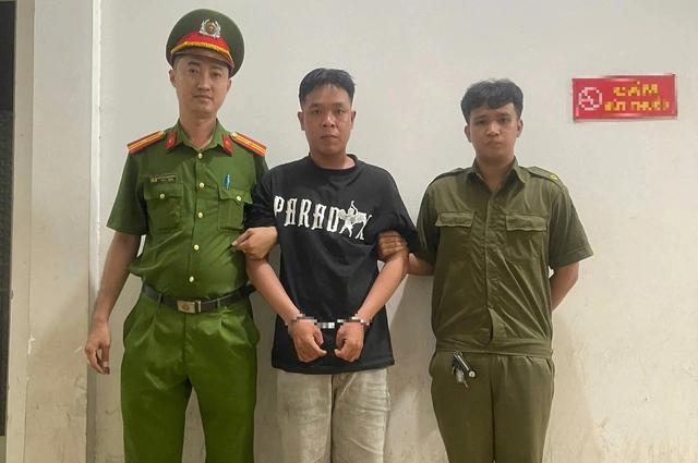 Công an tóm gọn nghi phạm cướp giật tài sản sau 7 giờ gây án- Ảnh 1.