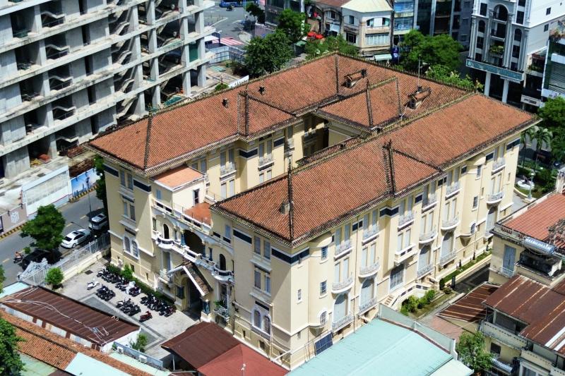 Biệt thự 99 cửa của tỉ phú Đông Dương xưa lừng danh ở TP.HCM- Ảnh 2.