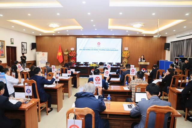 VPF doanh thu khấm khá, tài chính ổn định: Các CLB được thêm tiền, bóng đá Việt Nam phấn khởi- Ảnh 3.