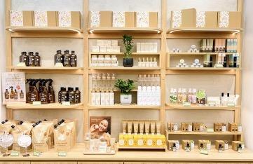 Chiến lược phát triển bền vững giúp Cỏ Mềm giành giải thưởng CSR & ESG toàn cầu - Ảnh 3.