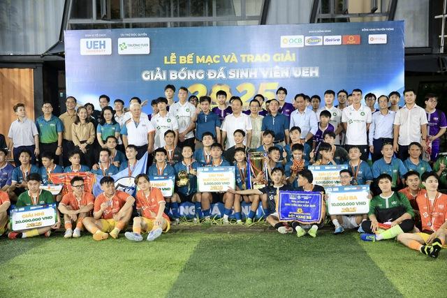 Công Phượng, Xuân Trường và Minh Vương lan tỏa cảm xúc mạnh mẽ ở giải sinh viên UEH- Ảnh 7.