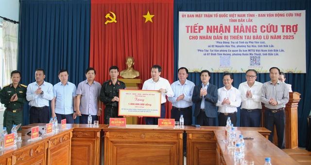 Đồng Nai hỗ trợ Đắk Lắk 13,7 tỉ Đồng khắc phục hậu quả lũ lịch sử - Ảnh 3.