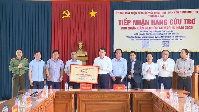 Đồng Nai hỗ trợ Đắk Lắk 13,7 tỉ Đồng khắc phục hậu quả lũ lịch sử - Ảnh 1.