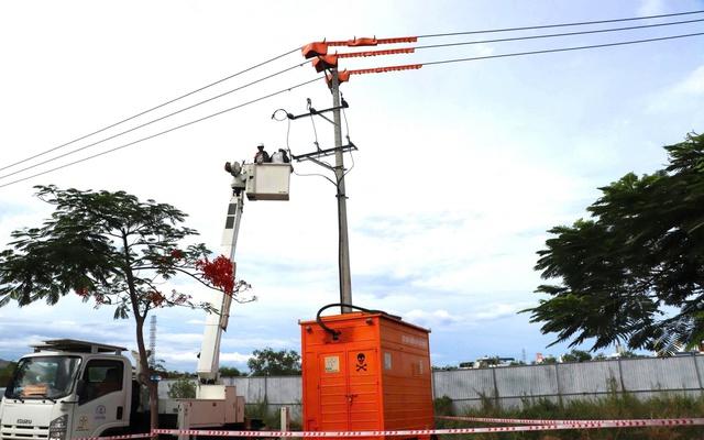Khánh hòa thành lập 9 tổ công tác ứng phó bão Kalmaegi để bảo vệ người dân - Ảnh 2.