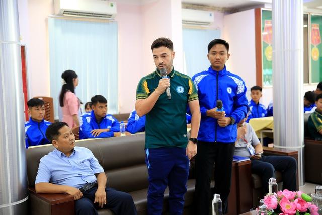 Trường ĐH Đồng Tháp 'chơi lớn' có HLV ngoại, chi hơn nửa tỉ đồng giải sinh viên - Ảnh 3.