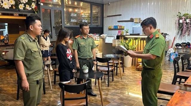Công an TP.HCM lật tẩy vụ thuê người cài ma túy trên xe đồng nghiệp để trả thù- Ảnh 1.