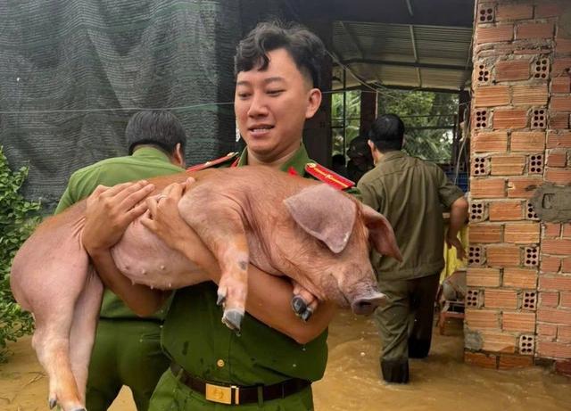 Thủy điện Đồng Nai 5 phản hồi khi xã nói 'không nhận được thông báo xả lũ'- Ảnh 8.