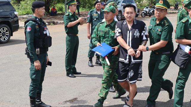Tiếp nhận hơn 60 công dân Việt Nam chạy thoát khỏi cơ sở lừa đảo trực tuyến - Ảnh 8.