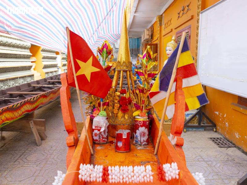 Độc đáo những chiếc ghe Ngo chỉ xuất hiện 1 lần mỗi năm trên kênh Nhiêu Lộc - Ảnh 4.