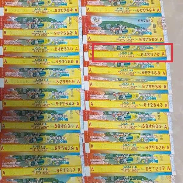 Cọc vé trúng 4,2 tỉ xổ số miền Nam ngày 11 tháng 11: Khách nhận chuyển khoản - Ảnh 2.