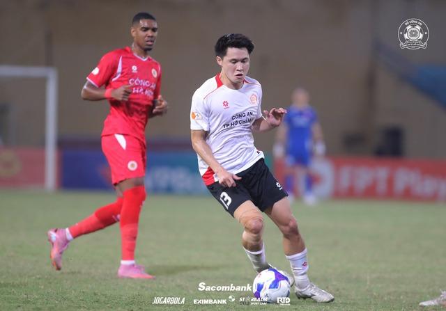 Thế hệ bị 'quên lãng' ở đội tuyển Việt Nam: Trở lại và lợi hại hơn xưa- Ảnh 1.