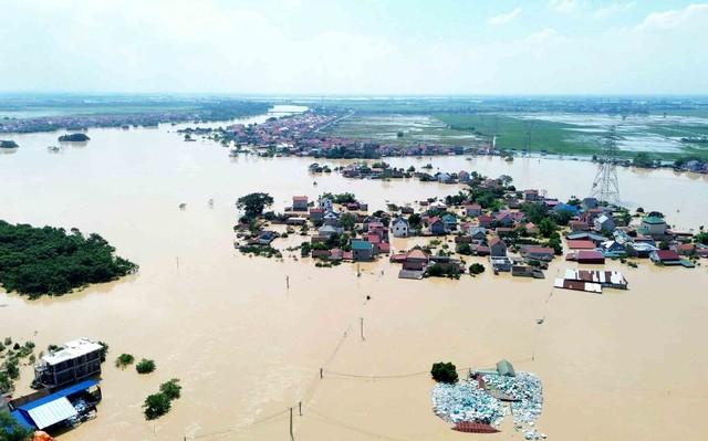 Cần sống chung với lũ Trước khí hậu cực đoan tại miền Bắc việt nam - Ảnh 1.