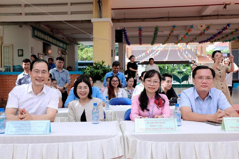 Độc đáo nông nhạc Hàn Quốc biểu diễn ở trường học TP.HCM- Ảnh 6.