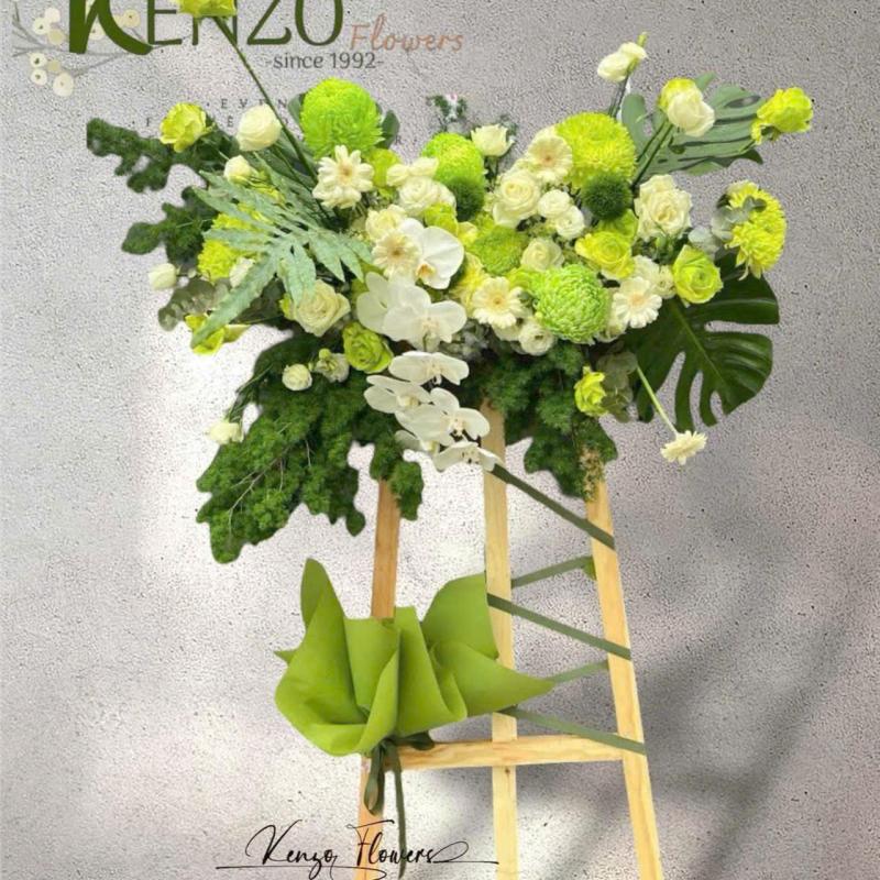 Kenzo Thiện – nghệ nhân cắm hoa tài hoa với giác quan thứ sáu độc đáo - Ảnh 8.