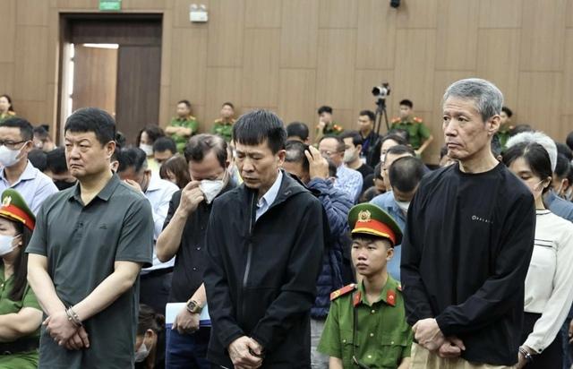 Cựu Phó chủ tịch UBND tỉnh Phú Thọ bị đề nghị 4 năm tù vì đánh bạc - Ảnh 2.
