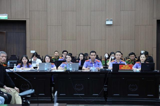 Viện kiểm sát bác quan điểm ‘đánh bạc cho vui’, ‘đánh vì nhiệm vụ’ - Ảnh 2.