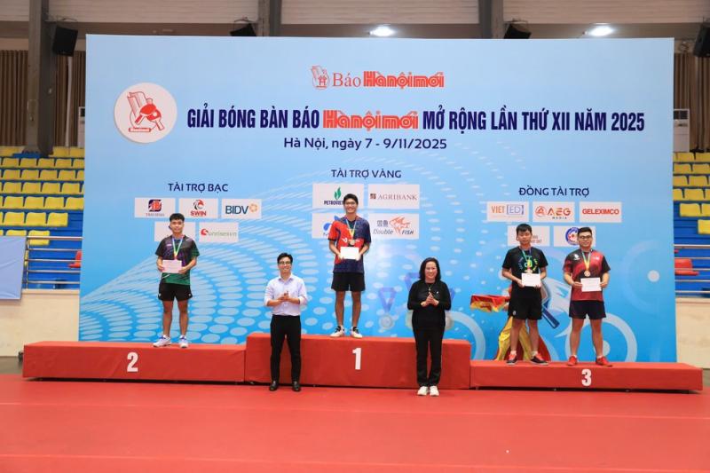 Báo Hà Nội mới tổ chức thành công giải bóng bàn các CLB Hà Nội mở rộng- Ảnh 3.