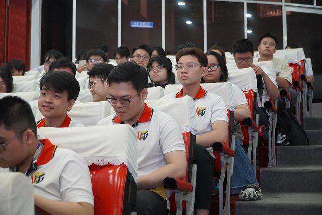 Trường ĐH Y khoa Phạm Ngọc Thạch cam kết giữ 100% quyền lợi sinh viên y Việt-Đức - Ảnh 1.