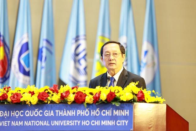Lãnh đạo ĐH Quốc gia TP.HCM nêu sự tăng trưởng thần tốc của công nghệ sinh học - Ảnh 1.