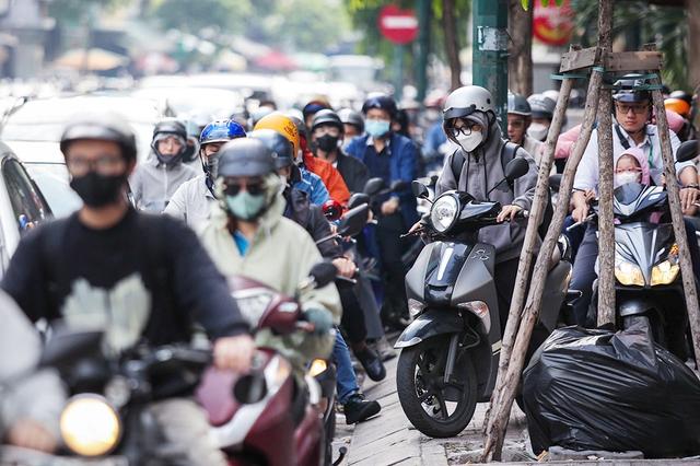 TP.HCM lại 'nóng' chuyện kẹt xe- Ảnh 2.