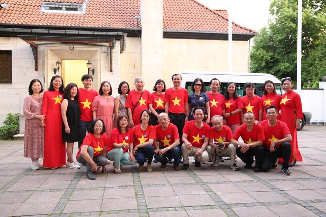 'Đại sứ vải thiều' Lương Thanh Nghị: 'Ngoại giao là nghề, là nghiệp'- Ảnh 5.