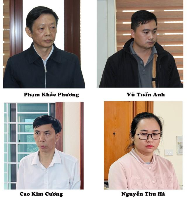 Bắt 4 người trong vụ lan can đá ven sông Hồng gãy đổ sau bão- Ảnh 1.