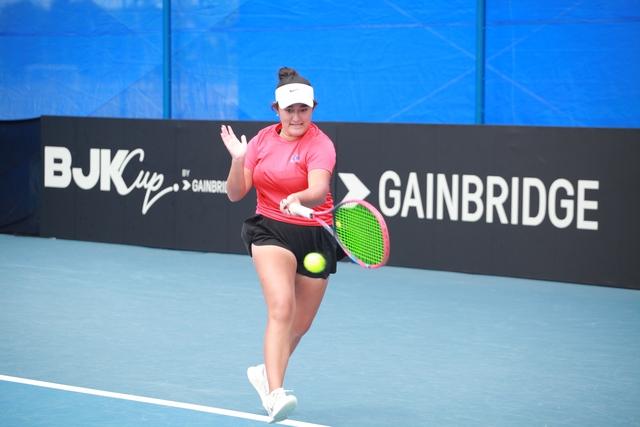 Đội tuyển quần vợt nữ Lào bất ngờ đoạt vé thăng hạng Billie Jean King Cup- Ảnh 2.
