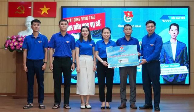Niềm tin gửi Đảng: Xây dựng vững chắc thế trận lòng dân trên không gian mạng - Ảnh 2.