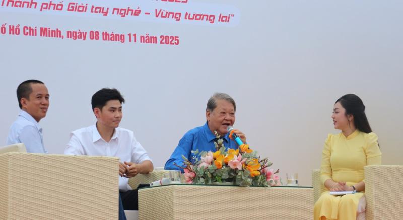 10 Nhóm ngành nghề không bao giờ thất nghiệp cho giới trẻ trong kỷ nguyên số - Ảnh 2.