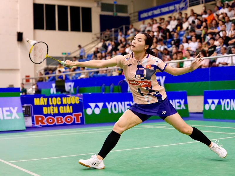 Nguyễn Thùy Linh trở lại ấn tượng sau chấn thương- Ảnh 1.