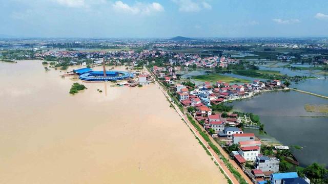 Cần sống chung với lũ Trước khí hậu cực đoan tại miền Bắc việt nam - Ảnh 2.