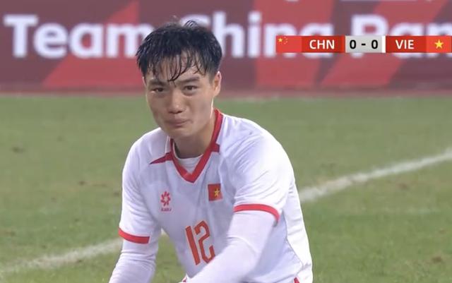 Nóng: Bùi Vĩ Hào tái xuất, Minh Phúc giúp U.23 Việt Nam thắng ngoạn mục U.23 Trung Quốc- Ảnh 5.