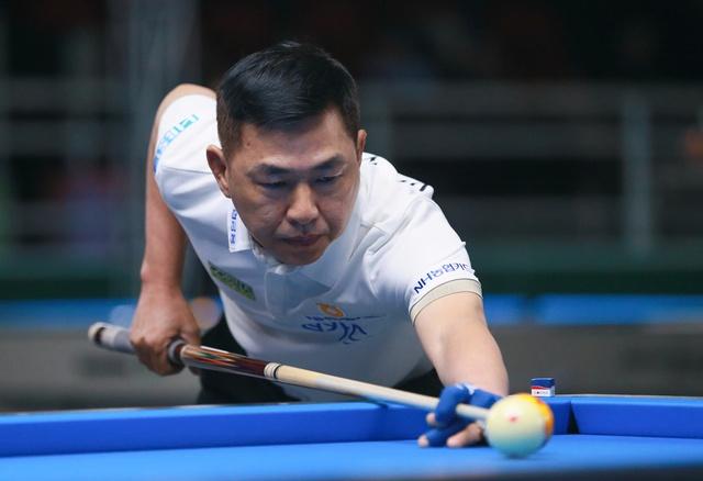 Billiards: Cơ thủ Việt Nam tung sê-ri lớn, ngược dòng đánh bại nhà vô địch PBA- Ảnh 1.