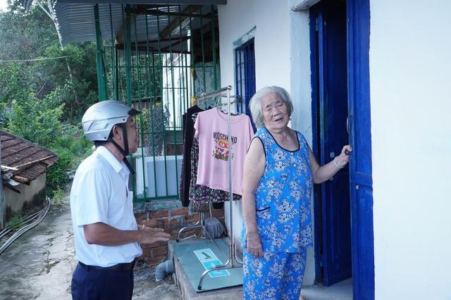Có thể huy động trực thăng, xe lội nước ứng phó bão Kalmaegi - Ảnh 3.