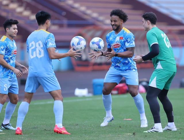 Đội tuyển Việt Nam xây hàng công cực mạnh cho AFF Cup: Có đủ Xuân Son và Hoàng Hên- Ảnh 1.
