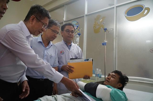 Nỗi kinh hoàng của hành khách sống sót vụ sạt lở đèo Khánh Lê - Ảnh 3.