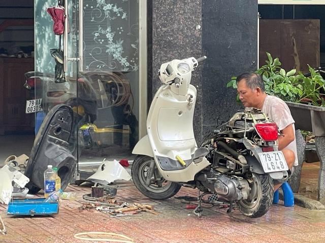 Người dân phố biển Nha Trang cần gì sau ngập lụt lịch sử?- Ảnh 4.