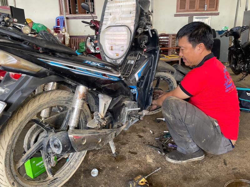 100 Thợ sửa xe từ miền bắc hỗ trợ người dân khánh hòa khắc phục hậu quả lũ lụt - Ảnh 16.