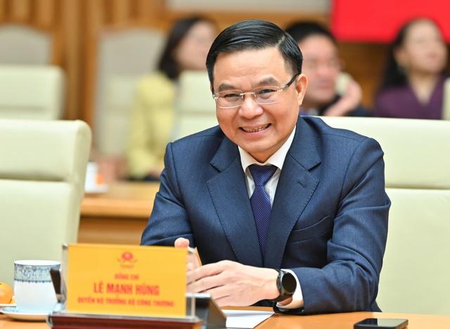 Tân 'tư lệnh ngành' công thương Lê Mạnh Hùng chia sẻ 5 nhiệm vụ ưu tiên - Ảnh 1.