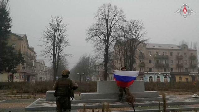 Chiến sự Ukraine ngày 1.387: Ukraine tấn công giàn khoan Nga tận biển Caspi - Ảnh 3.