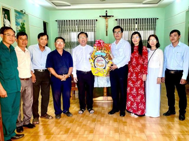 Một mùa Giáng sinh rất khác ở làng Kim Ngọc, nơi từng là rốn lũ sông Cái - Ảnh 6.