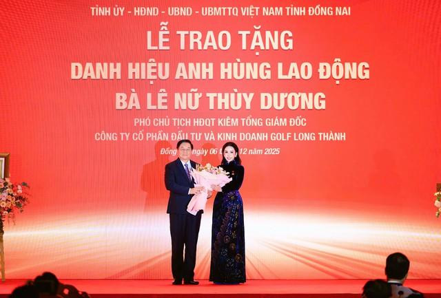 Doanh nhân Lê Nữ Thùy Dương được phong tặng danh hiệu Anh hùng Lao động - Ảnh 3.