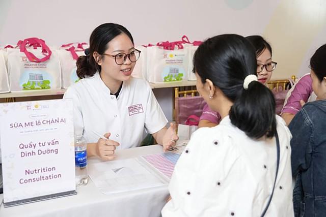 ‘Sữa mẹ là chân ái’: Dấu ấn chăm sóc mẹ, bé của Bệnh viện Phương Nam 2025- Ảnh 3.