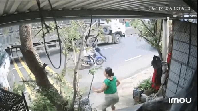 Chiến sĩ Công an TP.HCM cứu nữ sinh Đắk Lắk trong khoảnh khắc sinh tử- Ảnh 1.