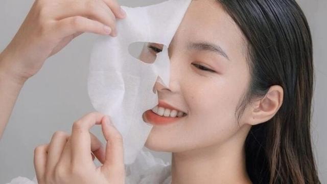 Tuyệt chiêu mới giúp da ẩm mịn, căng bóng ngay trong mùa lạnh hanh khô- Ảnh 4.