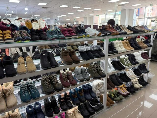 Việt Nga Mall: Điểm check-in ‘trời Tây’ mới, thiên đường đồ đông ‘chất lừ’ cho giới trẻ- Ảnh 5.