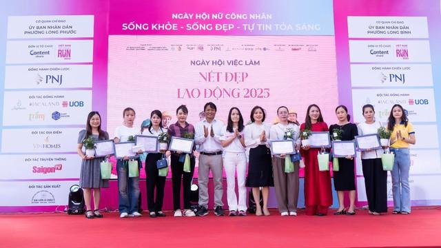 PNJ lan tỏa tinh thần ‘Sống đẹp’ tại Ngày hội nữ công nhân- Ảnh 4.